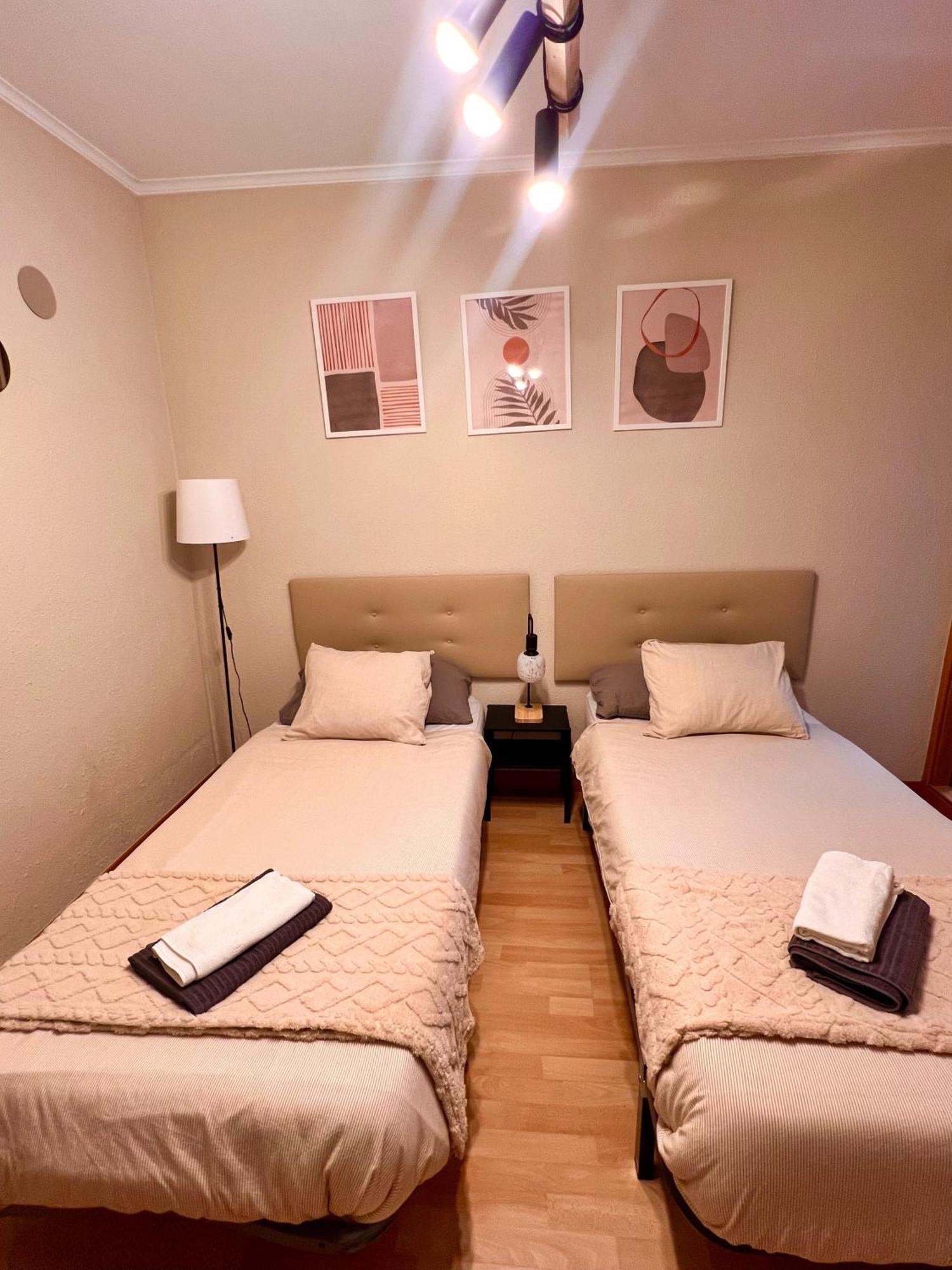 Ferrymill House - Apartamento Turistico Castro Urdiales Esterno foto