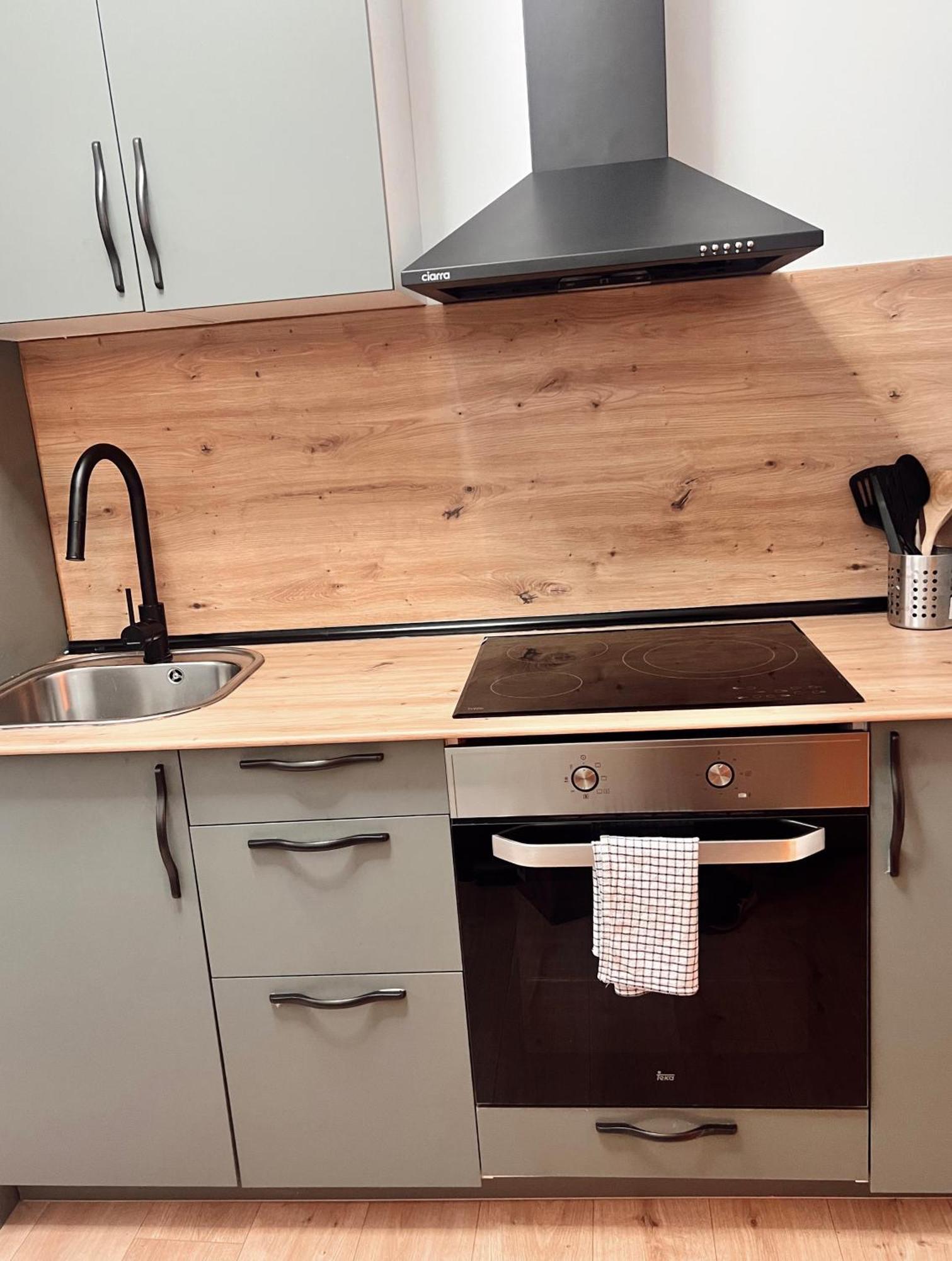 Ferrymill House - Apartamento Turistico Castro Urdiales Esterno foto